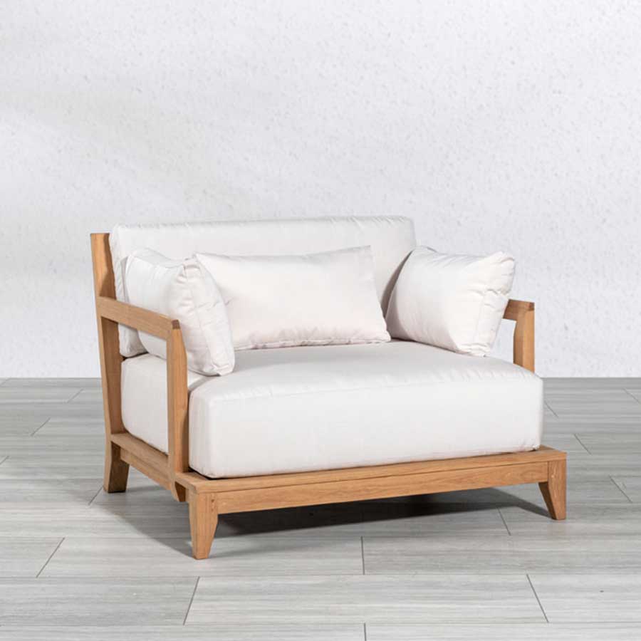 Loft solid teak lounge chair