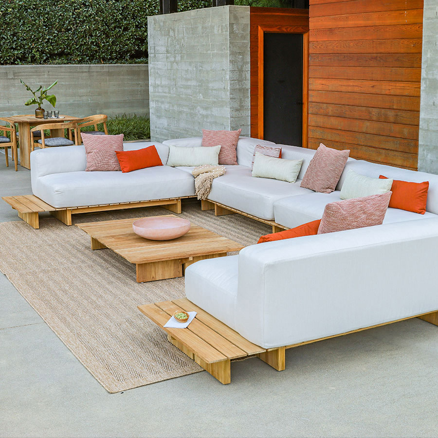 Cascade teak 16 x 8 ft. U sectional