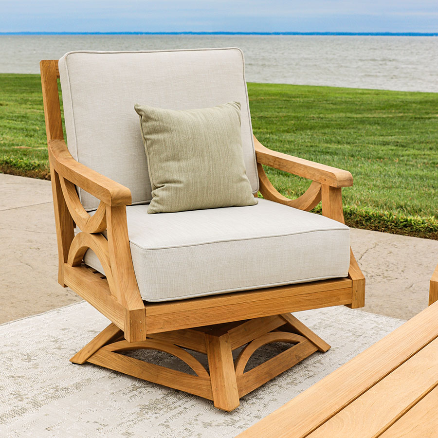 Fiori solid teak outdoor swivel lounge chair 