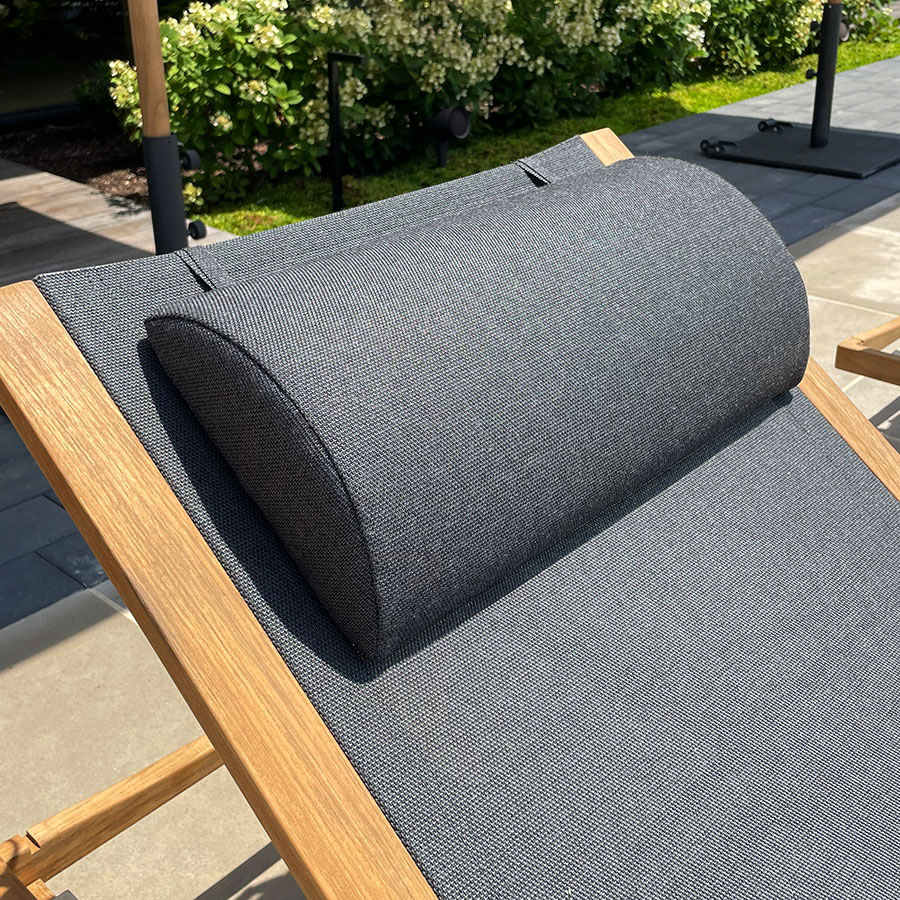 Summit headrest in Charcoal