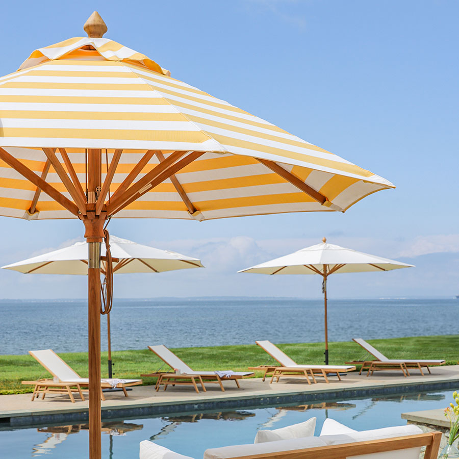 10 foot cantilever square patio umbrella Sunbrella Cantilever Umbrella 360° Tilt